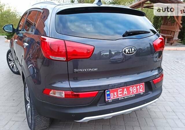 Серый Киа Sportage, объемом двигателя 2 л и пробегом 220 тыс. км за 16499 $, фото 24 на Automoto.ua