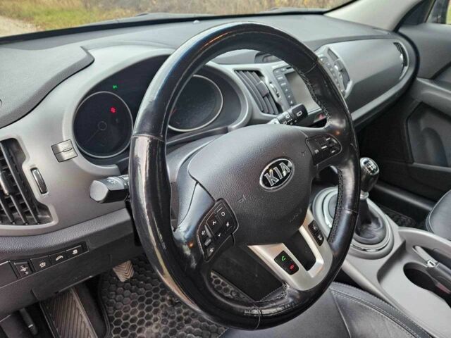Серый Киа Sportage, объемом двигателя 1.6 л и пробегом 168 тыс. км за 12200 $, фото 14 на Automoto.ua