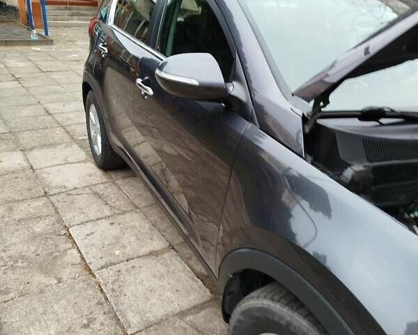 Серый Киа Sportage, объемом двигателя 1.6 л и пробегом 187 тыс. км за 12600 $, фото 6 на Automoto.ua