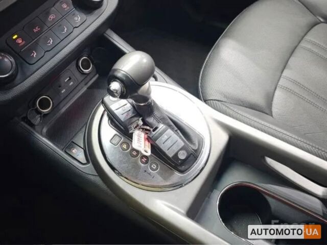 Серый Киа Sportage, объемом двигателя 2 л и пробегом 221 тыс. км за 4450 $, фото 5 на Automoto.ua