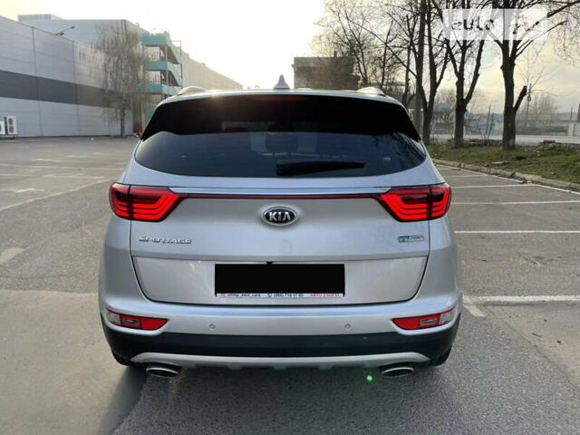 Серый Киа Sportage, объемом двигателя 2 л и пробегом 176 тыс. км за 20490 $, фото 7 на Automoto.ua