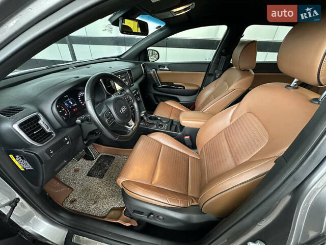 Серый Киа Sportage, объемом двигателя 2 л и пробегом 134 тыс. км за 20500 $, фото 38 на Automoto.ua