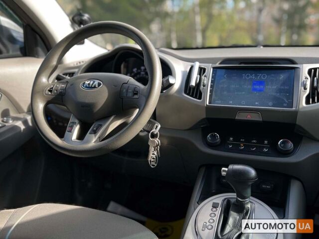 Сірий Кіа Sportage, об'ємом двигуна 2.4 л та пробігом 147 тис. км за 14700 $, фото 11 на Automoto.ua
