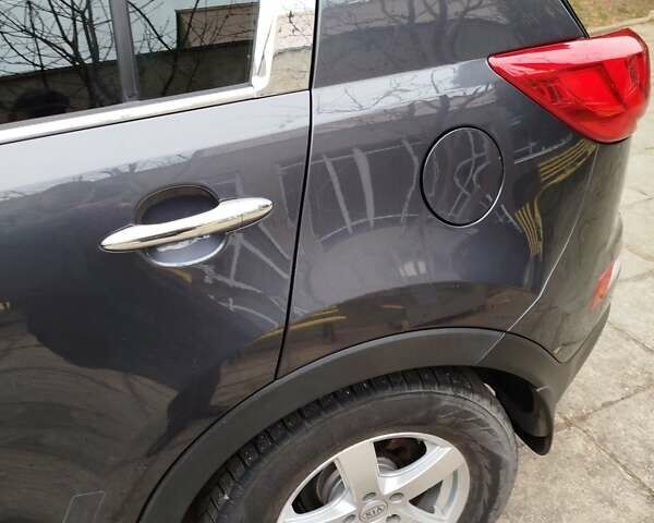 Серый Киа Sportage, объемом двигателя 1.6 л и пробегом 187 тыс. км за 12600 $, фото 5 на Automoto.ua
