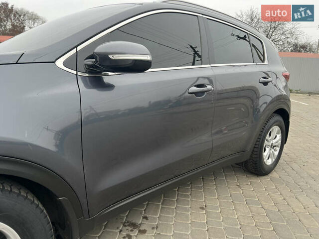 Сірий Кіа Sportage, об'ємом двигуна 1.7 л та пробігом 125 тис. км за 14750 $, фото 21 на Automoto.ua