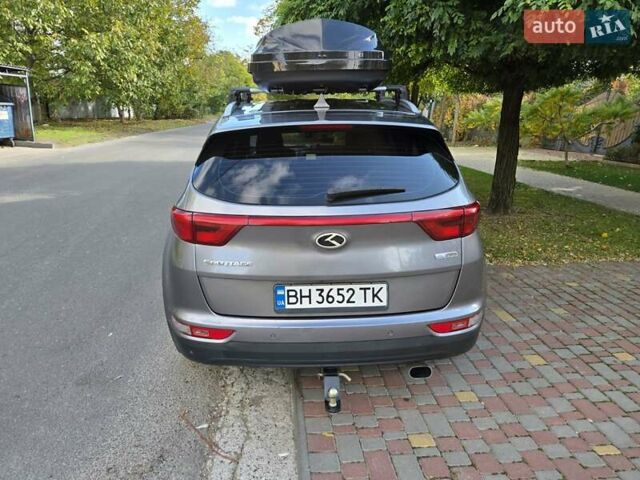 Серый Киа Sportage, объемом двигателя 1.69 л и пробегом 248 тыс. км за 15550 $, фото 8 на Automoto.ua