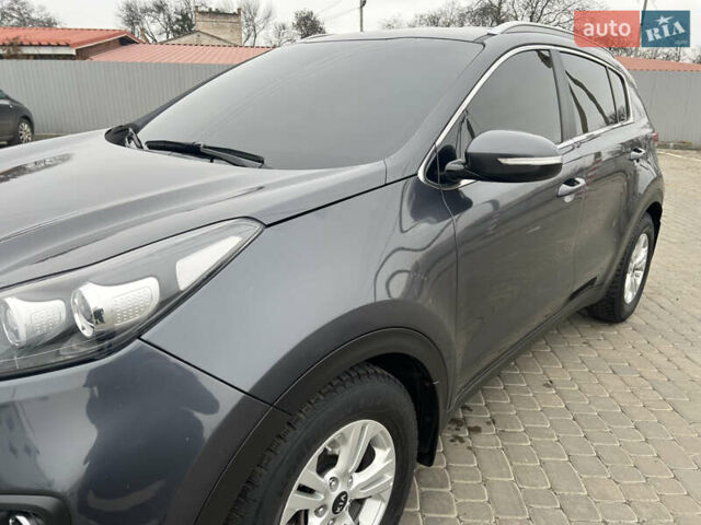Сірий Кіа Sportage, об'ємом двигуна 1.7 л та пробігом 125 тис. км за 14750 $, фото 16 на Automoto.ua