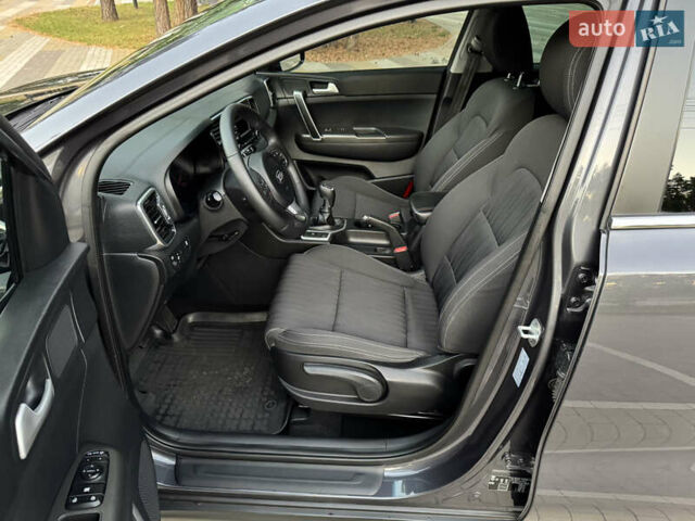 Серый Киа Sportage, объемом двигателя 1.7 л и пробегом 243 тыс. км за 14900 $, фото 34 на Automoto.ua