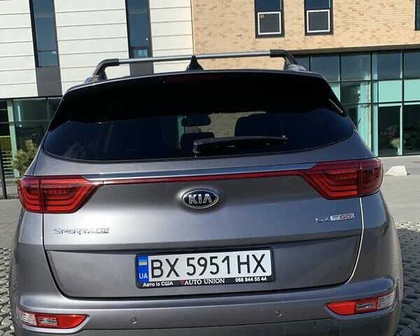 Серый Киа Sportage, объемом двигателя 2 л и пробегом 155 тыс. км за 17400 $, фото 4 на Automoto.ua