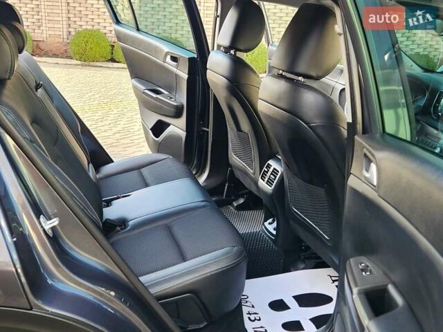 Серый Киа Sportage, объемом двигателя 2 л и пробегом 117 тыс. км за 17800 $, фото 43 на Automoto.ua
