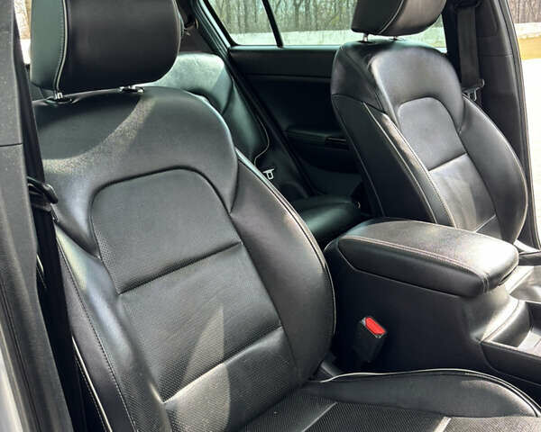Серый Киа Sportage, объемом двигателя 2 л и пробегом 243 тыс. км за 22000 $, фото 22 на Automoto.ua