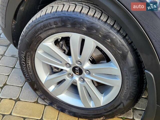 Серый Киа Sportage, объемом двигателя 2 л и пробегом 117 тыс. км за 17800 $, фото 16 на Automoto.ua