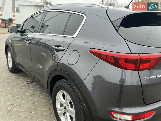 Сірий Кіа Sportage, об'ємом двигуна 1.7 л та пробігом 125 тис. км за 14750 $, фото 27 на Automoto.ua
