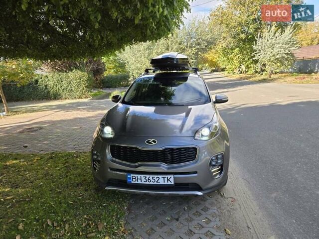 Серый Киа Sportage, объемом двигателя 1.69 л и пробегом 248 тыс. км за 15550 $, фото 4 на Automoto.ua