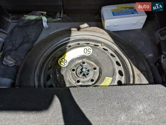 Серый Киа Sportage, объемом двигателя 1.6 л и пробегом 223 тыс. км за 15500 $, фото 9 на Automoto.ua