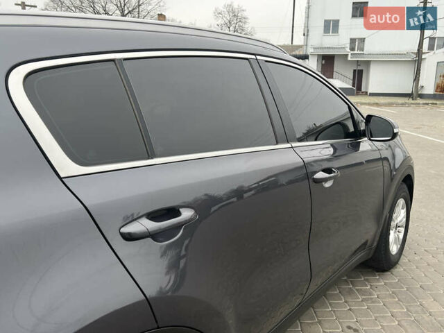 Сірий Кіа Sportage, об'ємом двигуна 1.7 л та пробігом 125 тис. км за 14750 $, фото 34 на Automoto.ua