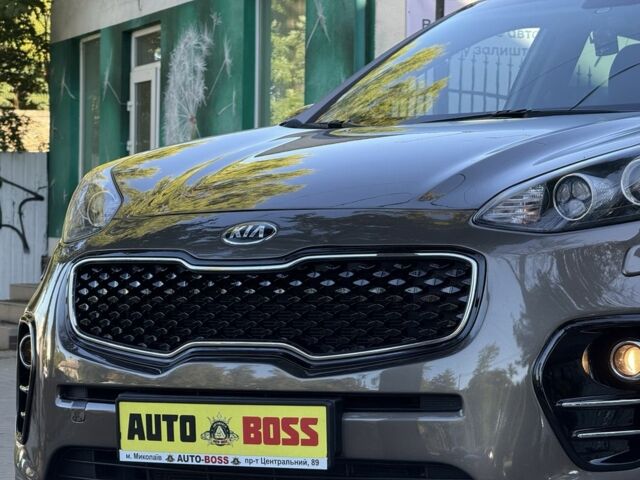 Серый Киа Sportage, объемом двигателя 1.6 л и пробегом 152 тыс. км за 16999 $, фото 3 на Automoto.ua