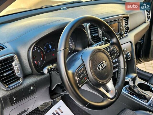 Серый Киа Sportage, объемом двигателя 2 л и пробегом 117 тыс. км за 17800 $, фото 25 на Automoto.ua