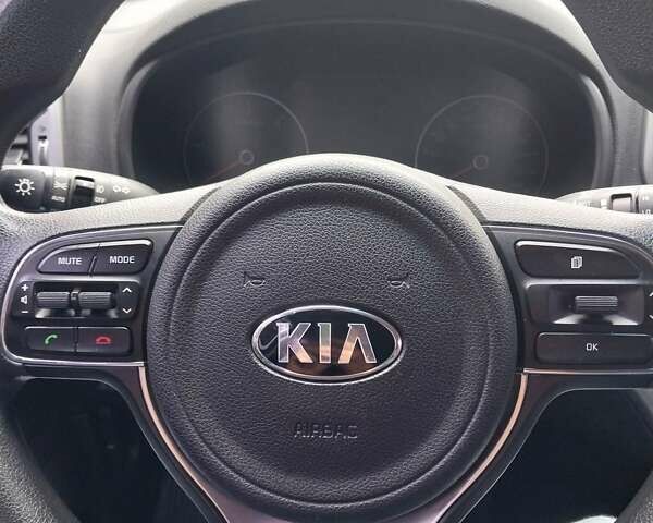 Серый Киа Sportage, объемом двигателя 2 л и пробегом 116 тыс. км за 20200 $, фото 15 на Automoto.ua