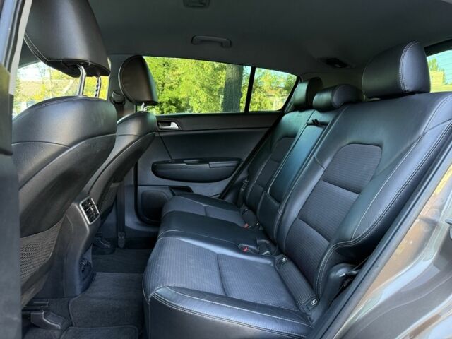 Серый Киа Sportage, объемом двигателя 1.6 л и пробегом 152 тыс. км за 16999 $, фото 23 на Automoto.ua