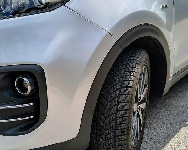 Серый Киа Sportage, объемом двигателя 2.4 л и пробегом 118 тыс. км за 15900 $, фото 18 на Automoto.ua