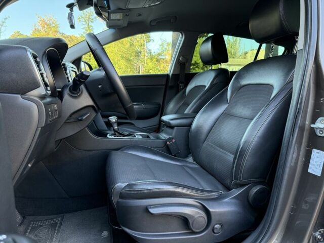 Серый Киа Sportage, объемом двигателя 1.6 л и пробегом 152 тыс. км за 16999 $, фото 17 на Automoto.ua