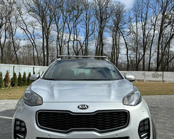 Серый Киа Sportage, объемом двигателя 2 л и пробегом 243 тыс. км за 22000 $, фото 1 на Automoto.ua