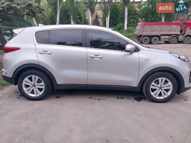 Серый Киа Sportage, объемом двигателя 2 л и пробегом 116 тыс. км за 20200 $, фото 7 на Automoto.ua