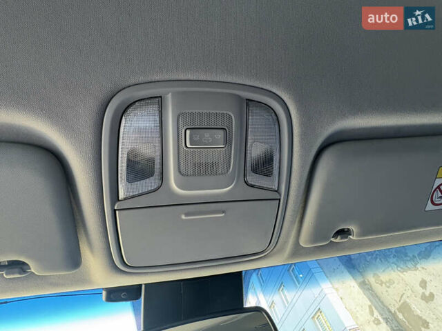 Серый Киа Sportage, объемом двигателя 2 л и пробегом 190 тыс. км за 19000 $, фото 14 на Automoto.ua