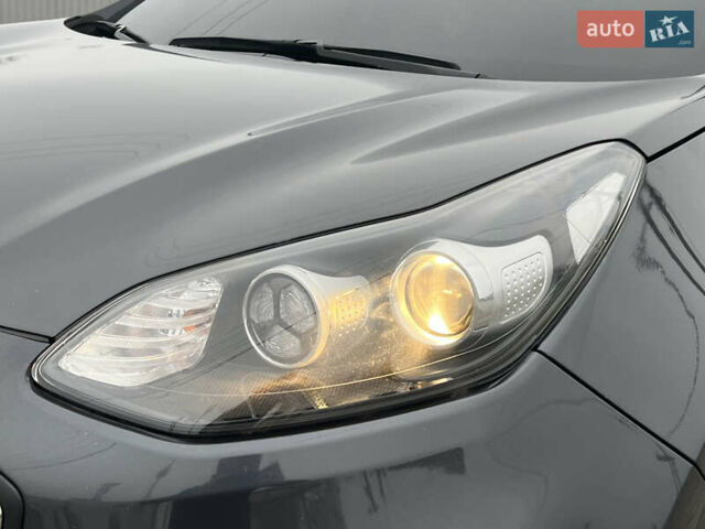 Сірий Кіа Sportage, об'ємом двигуна 1.7 л та пробігом 125 тис. км за 14750 $, фото 93 на Automoto.ua