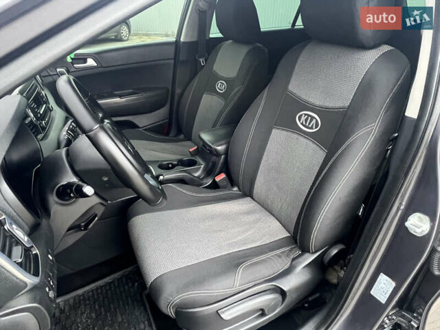 Сірий Кіа Sportage, об'ємом двигуна 1.7 л та пробігом 125 тис. км за 14750 $, фото 68 на Automoto.ua