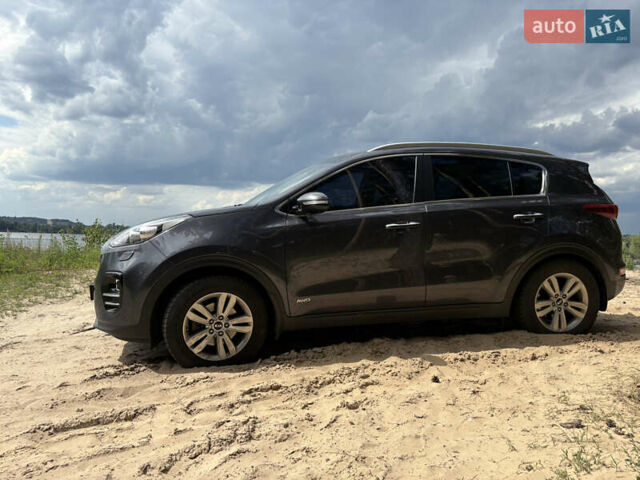 Серый Киа Sportage, объемом двигателя 2 л и пробегом 190 тыс. км за 19000 $, фото 8 на Automoto.ua