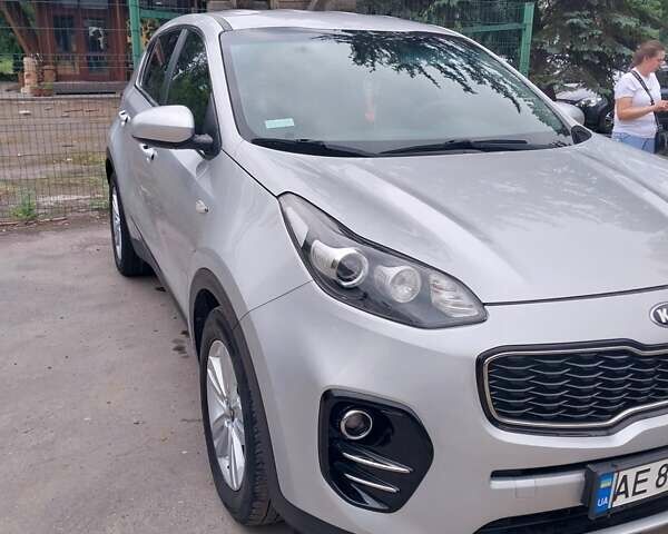 Серый Киа Sportage, объемом двигателя 2 л и пробегом 116 тыс. км за 20200 $, фото 5 на Automoto.ua