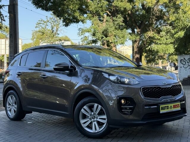Серый Киа Sportage, объемом двигателя 1.6 л и пробегом 152 тыс. км за 16999 $, фото 5 на Automoto.ua