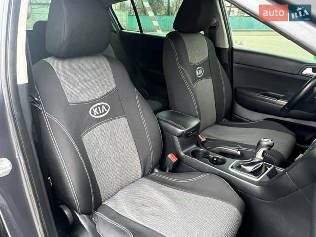 Сірий Кіа Sportage, об'ємом двигуна 1.7 л та пробігом 125 тис. км за 14750 $, фото 78 на Automoto.ua