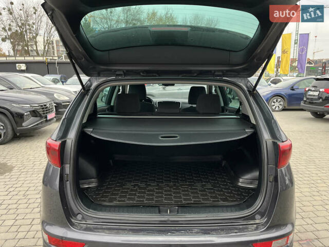 Серый Киа Sportage, объемом двигателя 1.7 л и пробегом 124 тыс. км за 16350 $, фото 16 на Automoto.ua