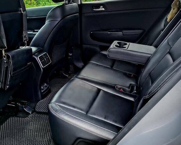 Серый Киа Sportage, объемом двигателя 2.4 л и пробегом 118 тыс. км за 15900 $, фото 27 на Automoto.ua