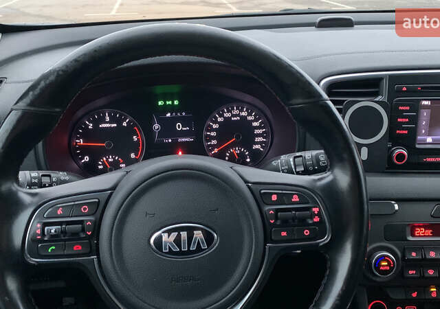 Серый Киа Sportage, объемом двигателя 2 л и пробегом 209 тыс. км за 18500 $, фото 8 на Automoto.ua