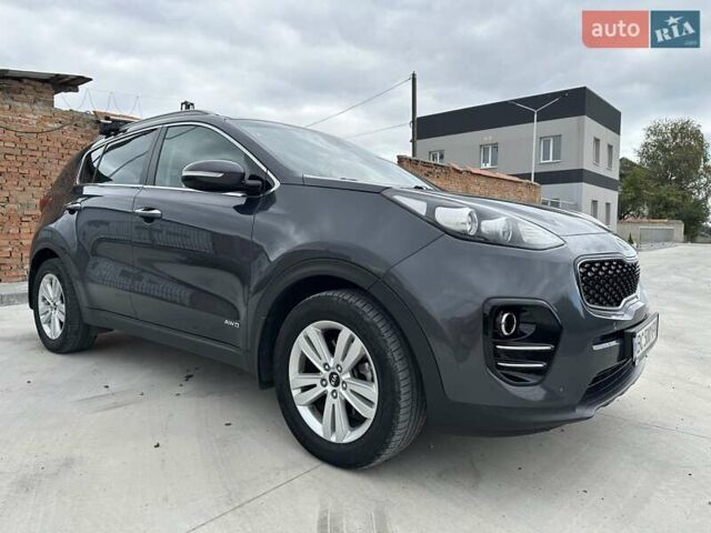 Серый Киа Sportage, объемом двигателя 2 л и пробегом 170 тыс. км за 18000 $, фото 3 на Automoto.ua