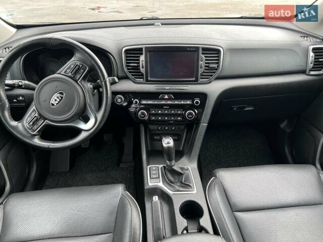 Серый Киа Sportage, объемом двигателя 1.7 л и пробегом 217 тыс. км за 15850 $, фото 60 на Automoto.ua