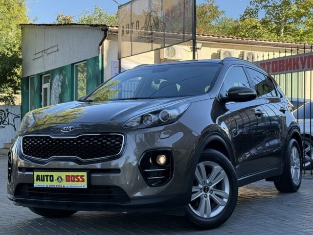 Серый Киа Sportage, объемом двигателя 1.6 л и пробегом 152 тыс. км за 16999 $, фото 1 на Automoto.ua