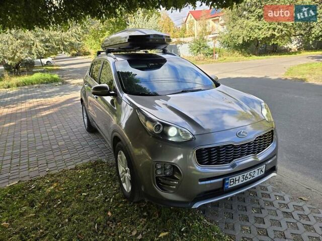Серый Киа Sportage, объемом двигателя 1.69 л и пробегом 248 тыс. км за 15550 $, фото 5 на Automoto.ua