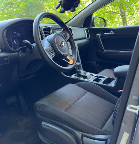 Серый Киа Sportage, объемом двигателя 2.4 л и пробегом 61 тыс. км за 14450 $, фото 4 на Automoto.ua