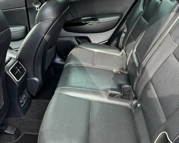 Серый Киа Sportage, объемом двигателя 2 л и пробегом 243 тыс. км за 22000 $, фото 15 на Automoto.ua