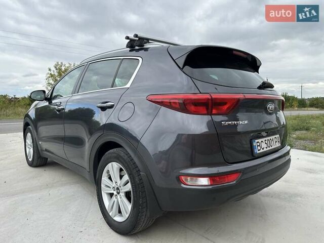Серый Киа Sportage, объемом двигателя 2 л и пробегом 170 тыс. км за 18000 $, фото 7 на Automoto.ua