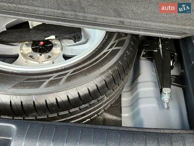 Серый Киа Sportage, объемом двигателя 2 л и пробегом 117 тыс. км за 17800 $, фото 40 на Automoto.ua