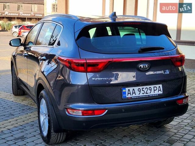 Серый Киа Sportage, объемом двигателя 2 л и пробегом 117 тыс. км за 17800 $, фото 7 на Automoto.ua