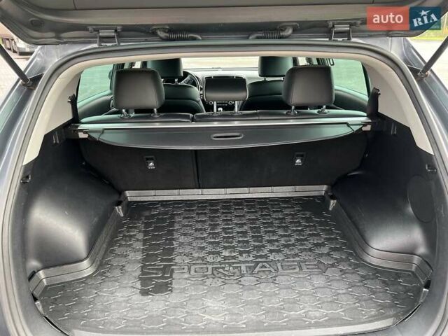 Серый Киа Sportage, объемом двигателя 1.7 л и пробегом 217 тыс. км за 15850 $, фото 53 на Automoto.ua