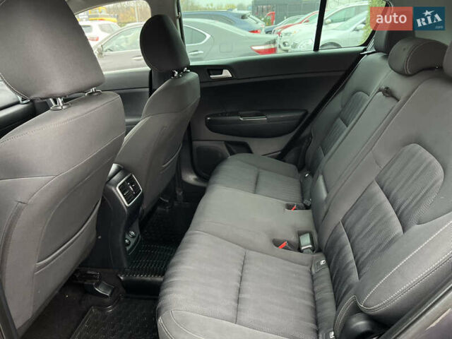 Серый Киа Sportage, объемом двигателя 1.7 л и пробегом 124 тыс. км за 16350 $, фото 15 на Automoto.ua