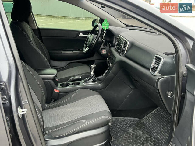 Сірий Кіа Sportage, об'ємом двигуна 1.7 л та пробігом 125 тис. км за 14750 $, фото 76 на Automoto.ua